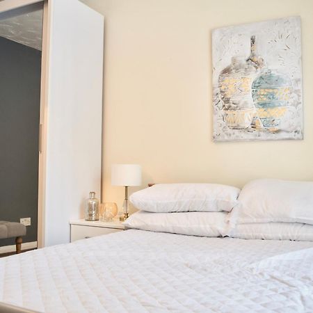 Stylish And Homely 4 Bedroom Home In East Londres Exterior foto