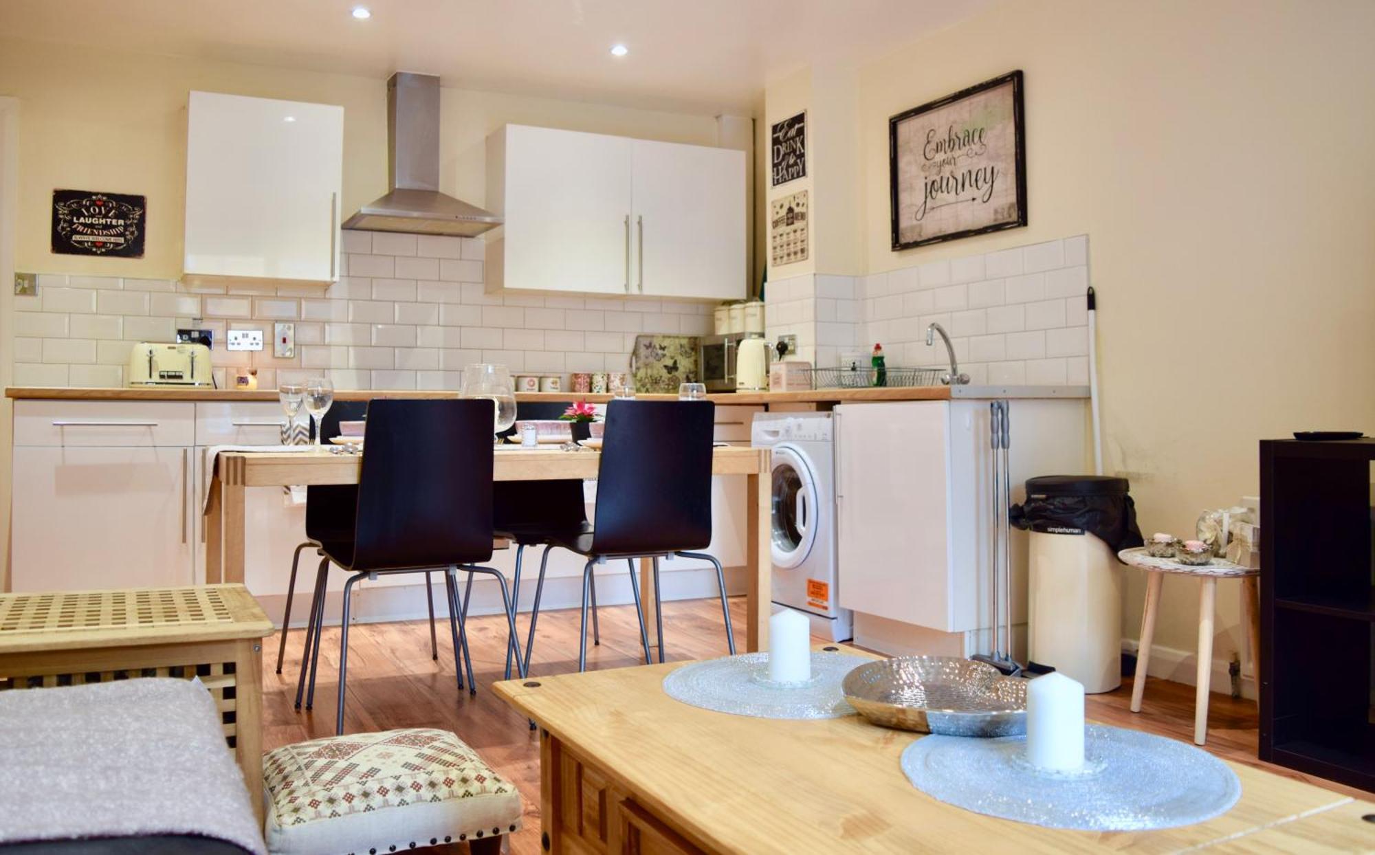 Stylish And Homely 4 Bedroom Home In East Londres Exterior foto