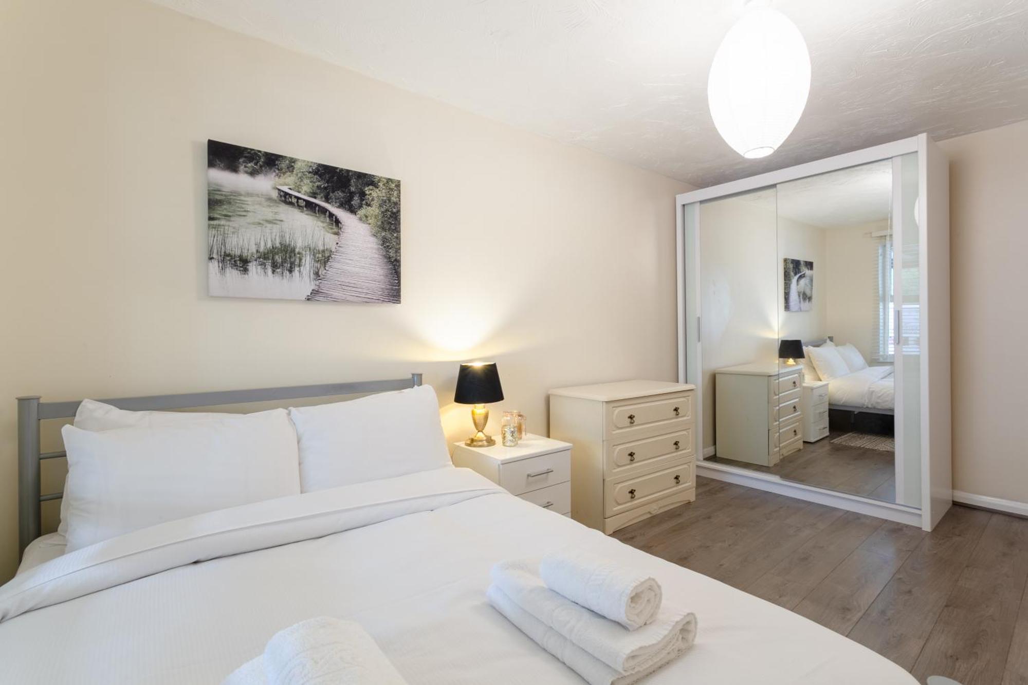 Stylish And Homely 4 Bedroom Home In East Londres Exterior foto