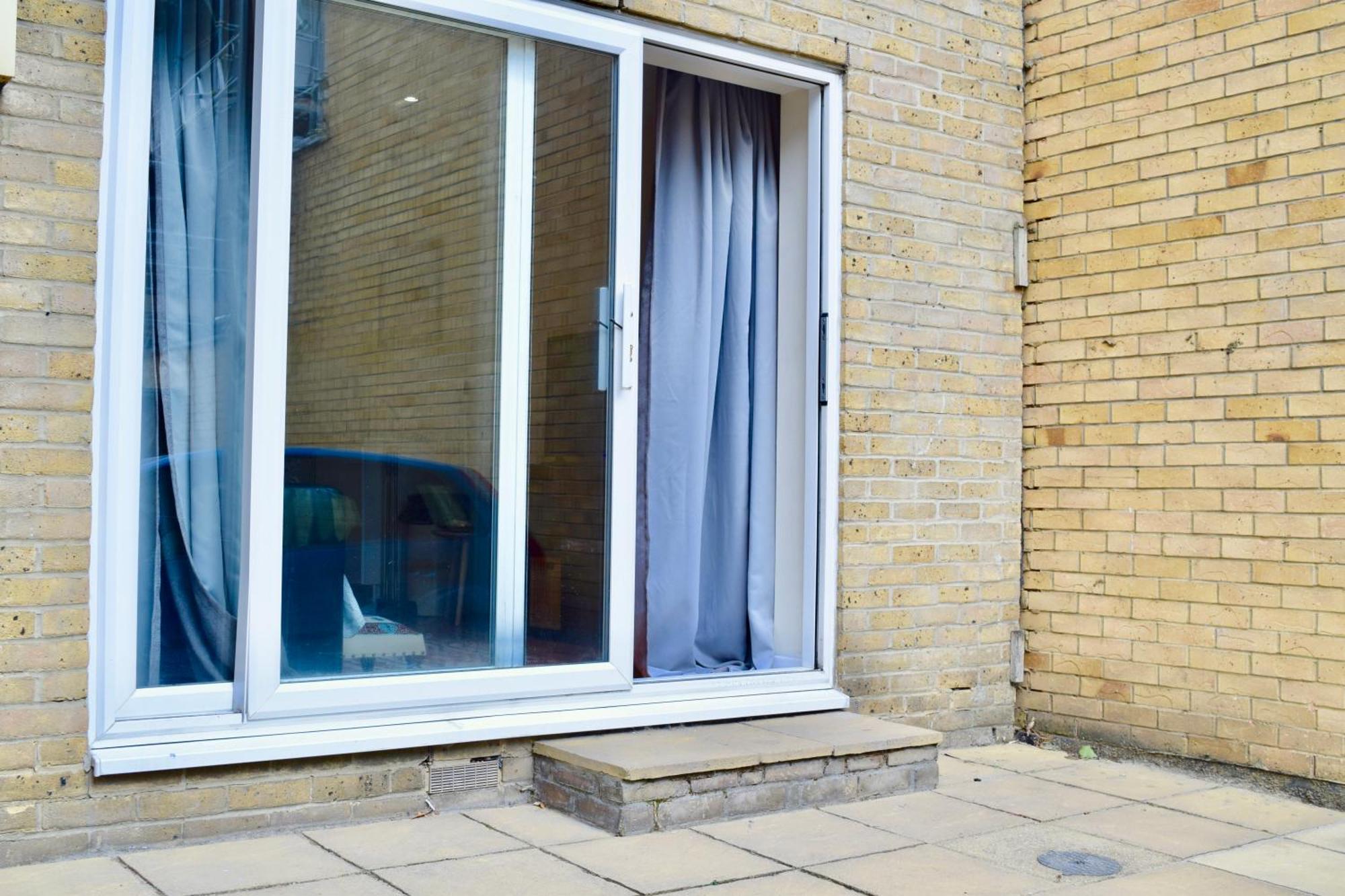 Stylish And Homely 4 Bedroom Home In East Londres Exterior foto